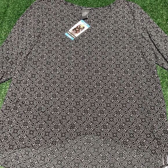 Chelsea & Theodore tunic women’s top size large NWT MSRP $68 (OKPM-11-012) - Picture 5 of 7